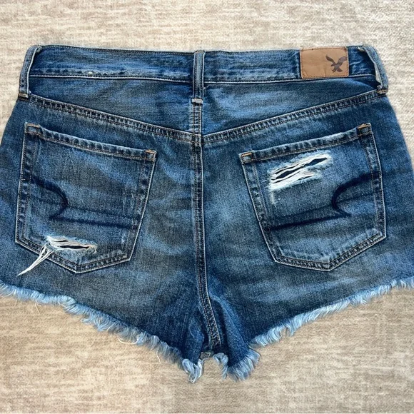 American Eagle Outfitters High Rise Vintage Festival Short - Picture 2 of 3